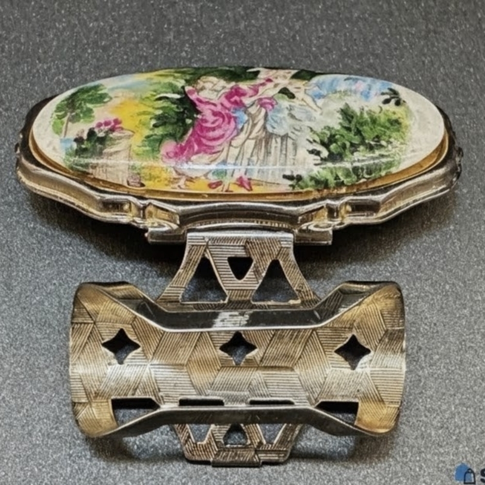 Vintage Victorian-Style Mirrored Lipstick Holder